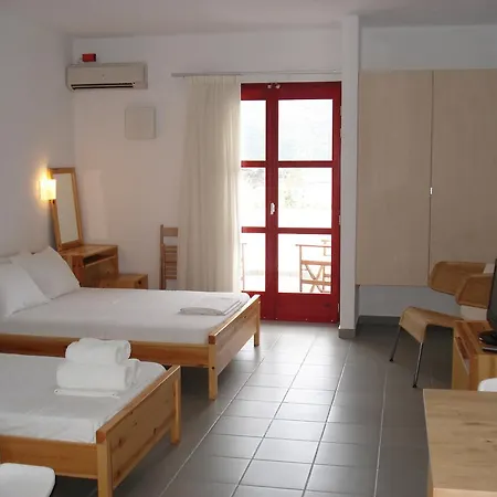 Kyfanta, Studios & Apartments In Kyparissi Kyparíssion Buitenkant foto