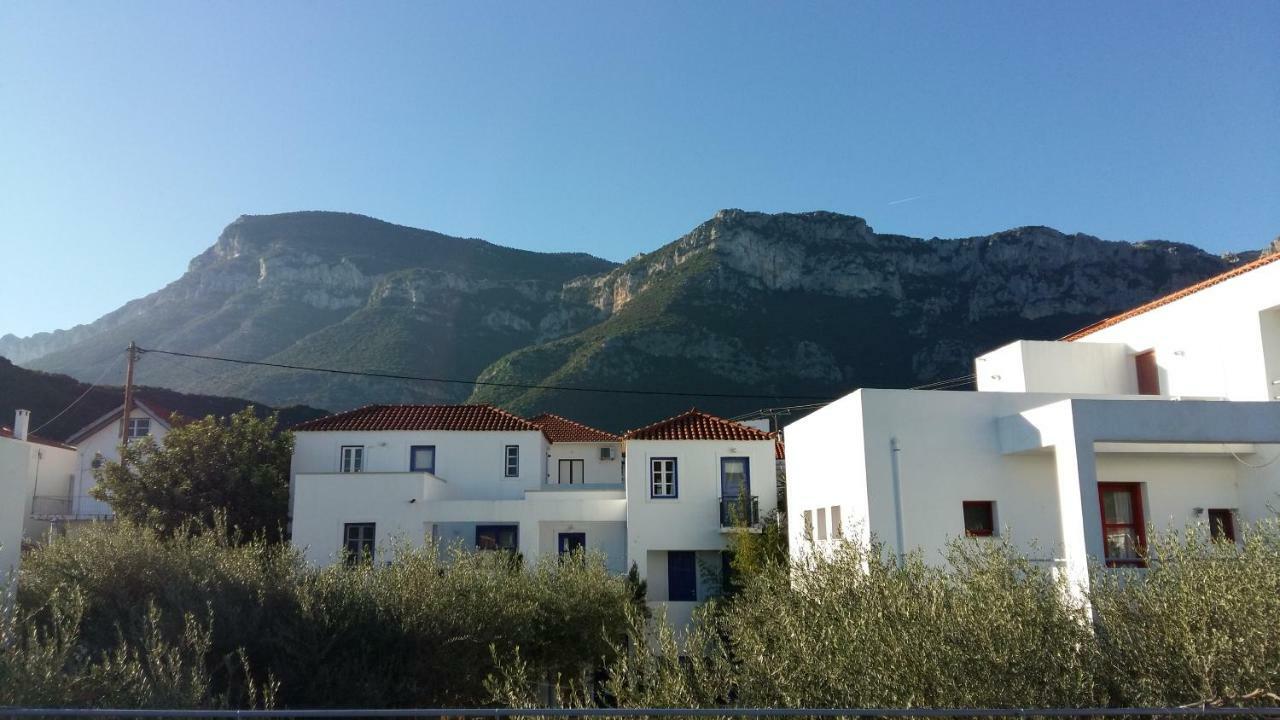 Apartment Kyfanta, & In Kyparissi